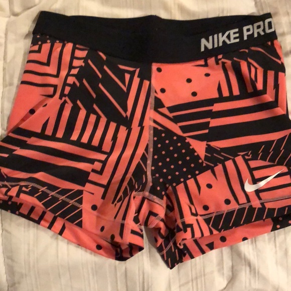 Nike Pants - Nike Dri Fit compression shorts